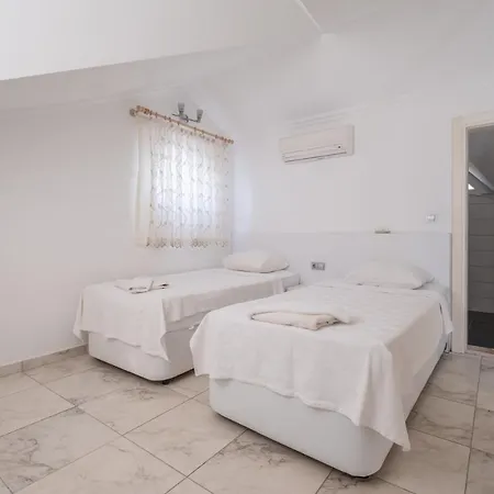 Villa Solo - Adel Villa, 4 Bedroom Private At Ölüdeniz