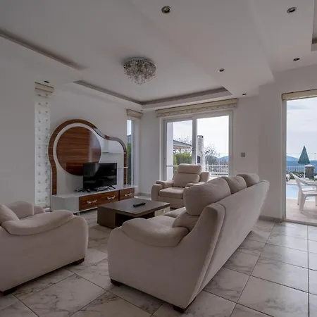 Solo - Adel Villa, 4 Bedroom Private At Villa Ölüdeniz