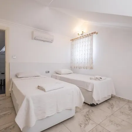 Solo - Adel Villa, 4 Bedroom Private At Ölüdeniz