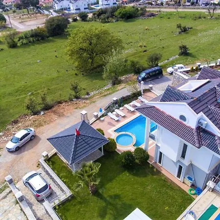 Вилла Solo - Adel Villa, 4 Bedroom Private At *