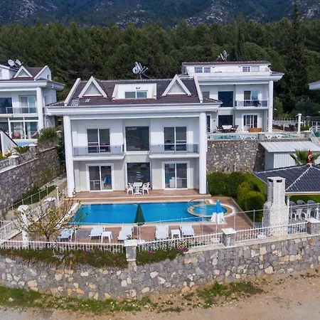 Вилла Solo - Adel Villa, 4 Bedroom Private At *