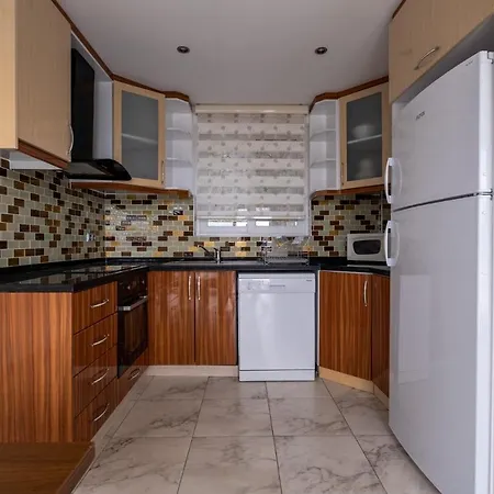 Вилла Solo - Adel Villa, 4 Bedroom Private At Олудениз